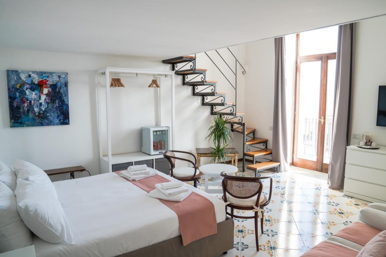 نابولي Le Stanze Di Sissi - Luxury Suites المظهر الخارجي الصورة